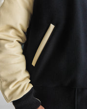 THE RALSTON - Black Melton Wool/Beige Leather Raglan Classic Fit